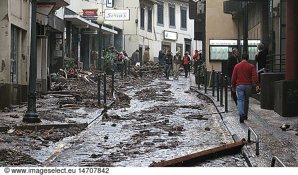 catastrophe  natural disaster  flood  River-flood disaster  Funchal  Madeira  Portugal  20.2.2010