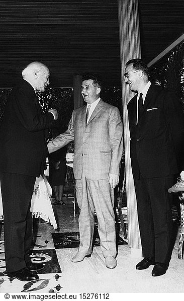 Ceausescu  Nicolae  26.1.1918 - 25.12.1989  rumÃ¤n. Politiker (PCR)  StaatsprÃ¤sident 22.3.1965 - 22.12.1989  mit Manea Manescu und Henri Coanda  Snagov  Dezember 1967