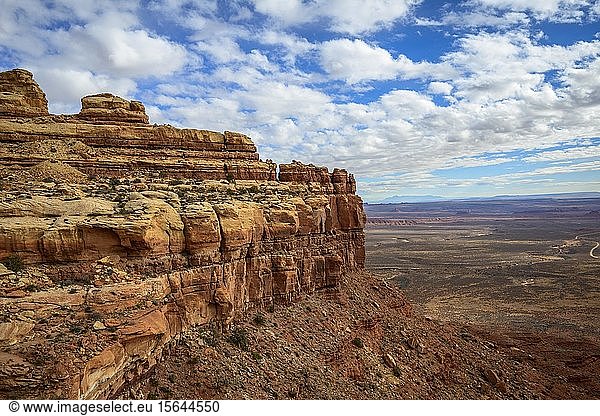 Cedar Mesa am Moki Dugway Blick auf das Tal der Götter Bears Ears National Monument Utah State Route 261 Utah USA Nordamerika