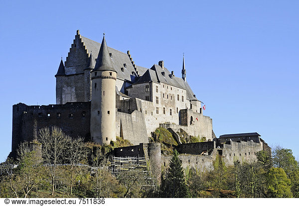 Chateau  Burg  Vianden  Luxemburg  Europa  ÖffentlicherGrund