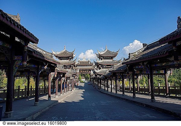Chengdu in der Provinz Sichuan  die alte Stadt Huanglongxi