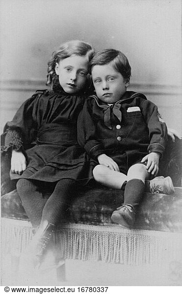 Children / Portrait / Photograph. Brother and sister. Studio photo  undated  c. 1885
(Willan & Garnett  Moregambe).
From a private photo album.
Archie Miles Collection 
Berlin  Sammlung Archiv für Kunst und Geschichte.