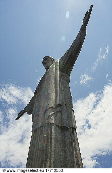 Christus-Erlöser-Statue auf dem Berg Corcovado; Rio De Janeiro  Brasilien