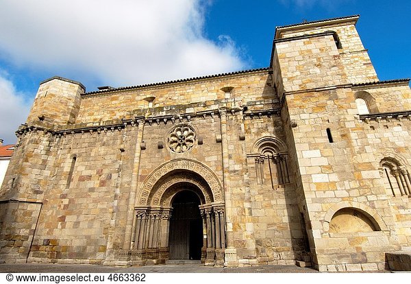 Church of San Juan de Puerta Nueva  Zamora  Castilla-Leon  Spain
