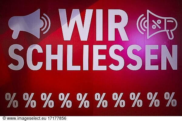 Clearance sale due to closure of business  discount battle in shop window  SALE  price reductions  Stuttgart  Baden-Württemberg  Germany  Europe