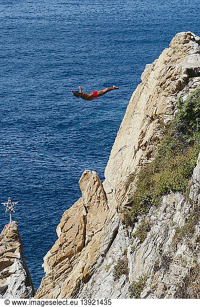 Cliff Diving  Acapulco