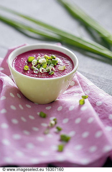 Cold beetroot soup with spring onions