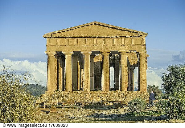 Concordia-Tempel  archäologischer Park Valle dei Templi (Tal der Tempel)  Agrigent  Sizilien  Italien  Europa
