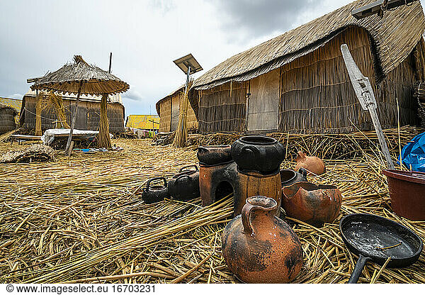 Cooking utensils made of clay used at Uros Islands  Lake Titicaca  Peru