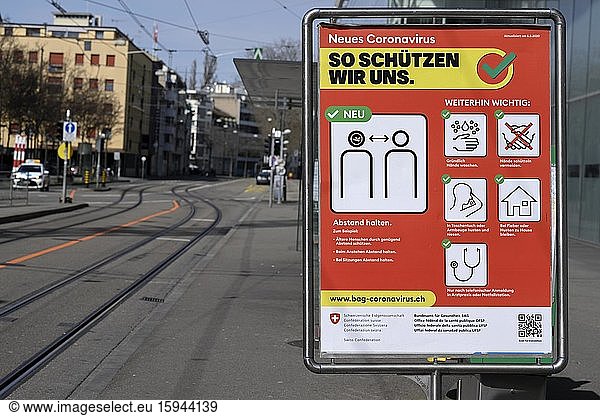 Coronavirus Info Plakat  Basel  Schweiz  Europa