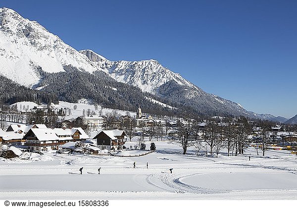 Cross-country ski run  Ramsau am Dachstein with Dachstein massif  Styria  Austria  Europe