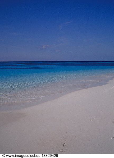 CUBA Isla de La Juventud Cayo Largo Playa Sirena beach in the Archipelago de los Canarreos