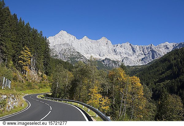 Dachstein massif  view to the Dachstein  mountain road near Filzmoos  country Salzburg  Austria  Europe