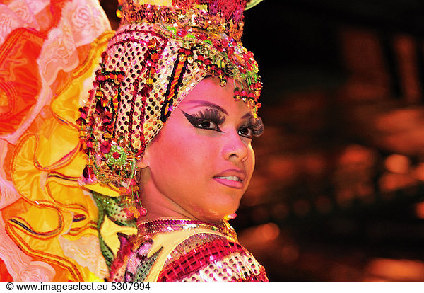 Dancer in the world-famous Cabaret Tropicana  Havana  Cuba  Caribbean