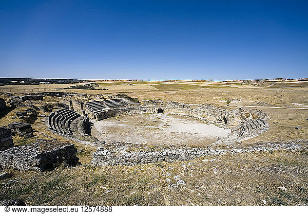 Das Amphitheater in Segobriga  Spanien  2007. Künstler: Samuel Magal