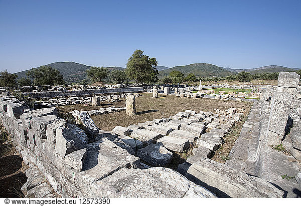 Das Asklepeion und das Bouleuterion in Messene,  Griechenland. Künstler: Samuel Magal