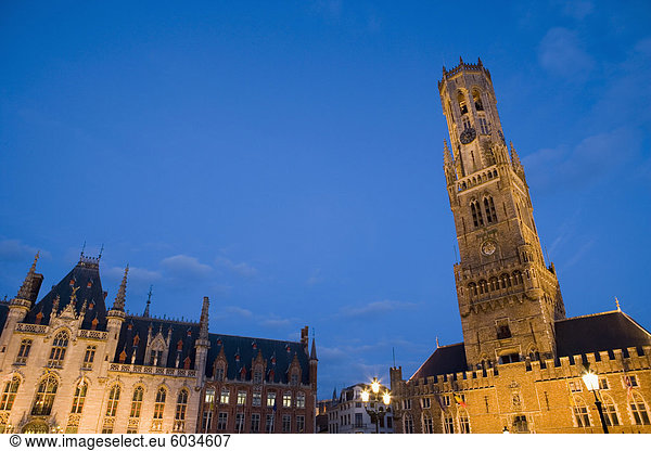 Das Belfort-Turm  Rathaus  Main Quadrat (Markt)  Brügge  Belgien