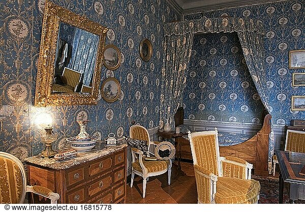 Das blaue Zimmer von George Sand am Ende seines Lebens  Haus von George Sand  Nohant-Vic  Departement Indre  Historische Provinz Berry  Region Centre-Val de Loire  Frankreich.