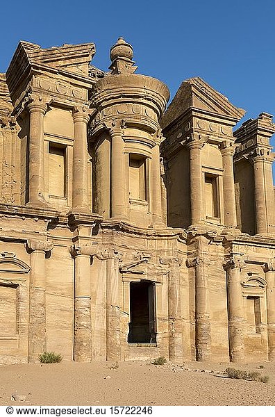 Das Kloster  Ad Deir  Petra  Jordanien  Asien