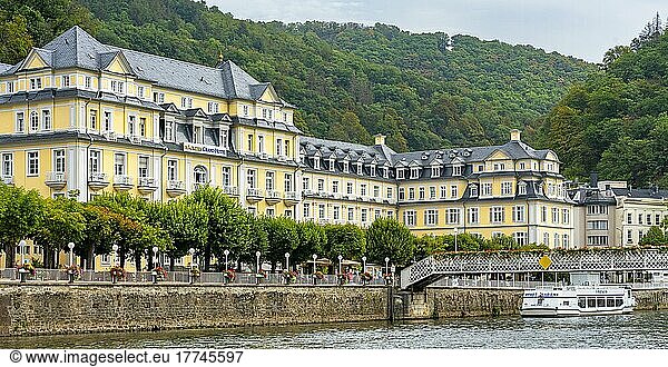 Das Kurhaus mit dem angrenzenden Grand Hotel  Bad Ems  Rheinland-Pfalz  Deutschland  Europa