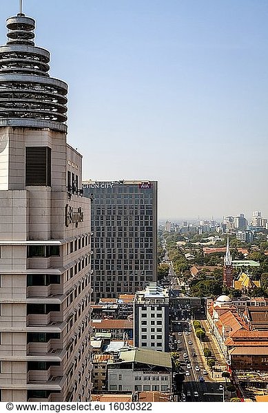 Das Sule Shangri-La Hotel und die Skyline von Yangon  Yangon  Myanmar.