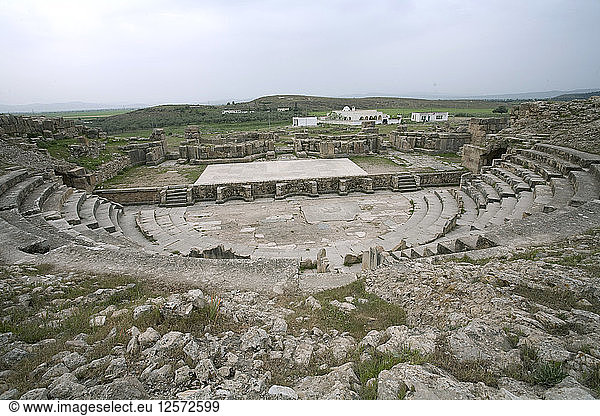 Das Theater in Bulla Regia Tunesien. Künstler: Samuel Magal