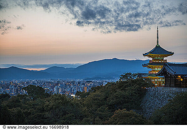 dawn at Kiyomizu dera temple in Kyoto