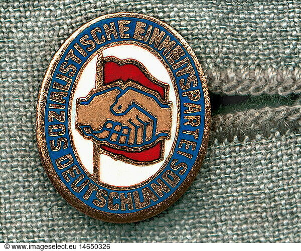 DDR  Parteiabzeichen der Sozialistischen Einheitspartei Deutschlands (SED)  PrÃ¤geanstalt Markneukirchen (PRÃ„WEMA)  1980er Jahre DDR, Parteiabzeichen der Sozialistischen Einheitspartei Deutschlands (SED), PrÃ¤geanstalt Markneukirchen (PRÃ„WEMA), 1980er Jahre