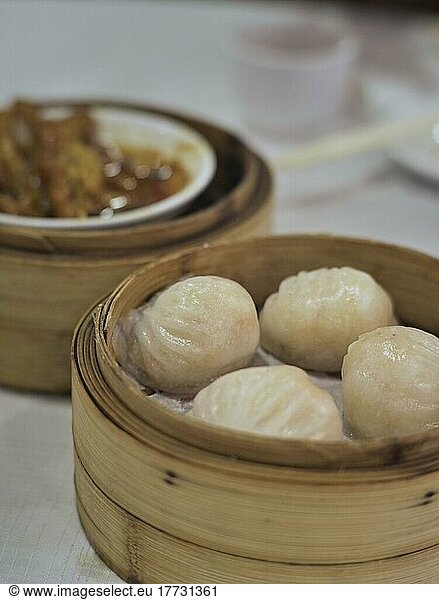Delicious Chinese dim sum in a chinese restaurant  steamed shrimp roll