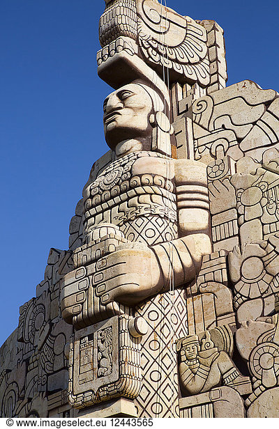 Denkmal für die Patria (Heimat)  Skulptur von Romulo Rozo  Merida  Yucatan  Mexiko
