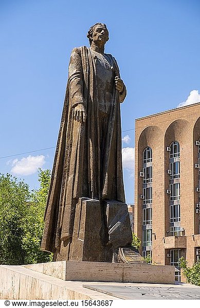 Denkmal für Garegin Nzhdeh (Garegin Nschdeh)  1886-1955  armenischer Staatsmann und Militärstratege  Aram Road  Eriwan  Eriwan  Armenien  Asien