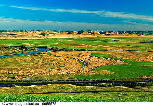 Der Hulunbuir-Prärie-Fluss