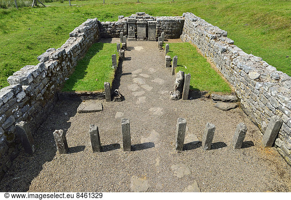 Der Mithrastempel aus dem 3. Jahrhundert,  Hadrians Wall,  Carrawburgh,  Northumberland,  England,  Großbritannien