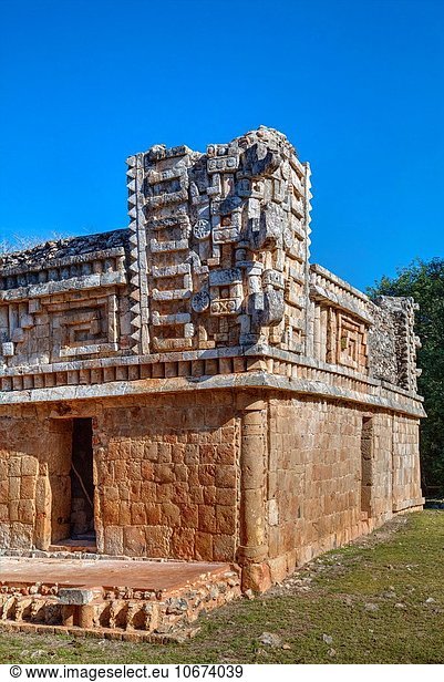 Der Palast Palacio Teocalli Ausgrabungsstätte Mexiko Maya Yucatan