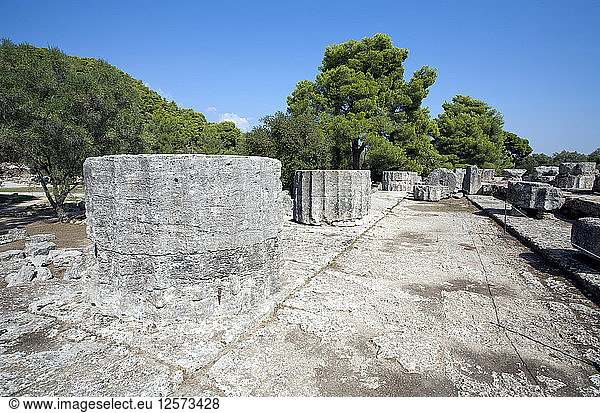 Der Tempel des Zeus in Olympia,  Griechenland. Künstler: Samuel Magal