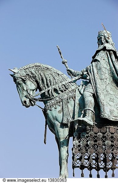 Detail des Heiligen Stephan von Ungarn von Alajos Strobl  Budapest  Ungarn.