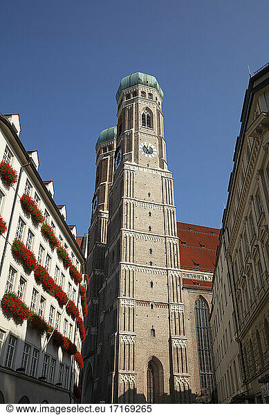 Deutschland  Bayern  München  Turm der Frauenkirche