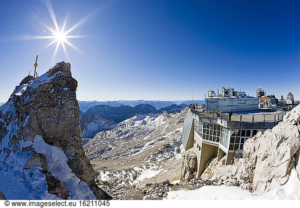 Deutschland  Bayern  Wettersteingebirge  Zugspitze