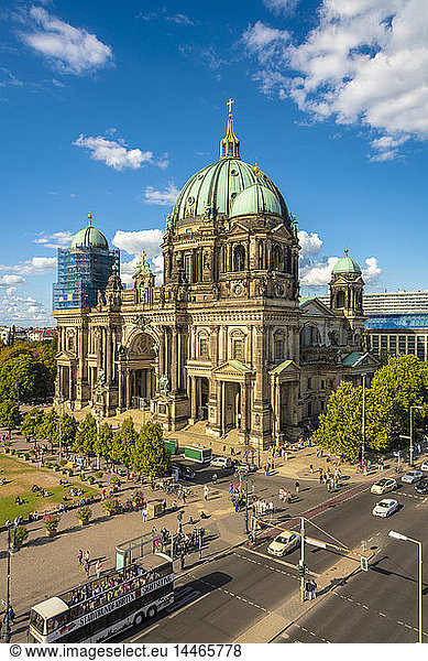Deutschland  Berlin  Museumsinsel mit Berliner Dom