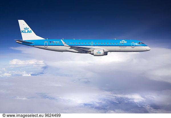 Deutschland  KLM Cityhopper Embraer 190
