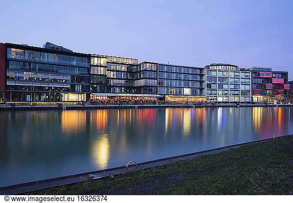 Deutschland  Muenster  Stadthafen  Kreativkai im Abendlicht