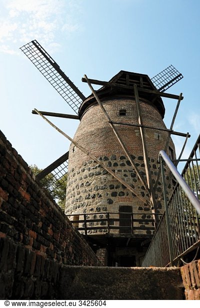 Deutschland  Nordrhein-Westfalen  Zons  Windmühle  Tiefblick