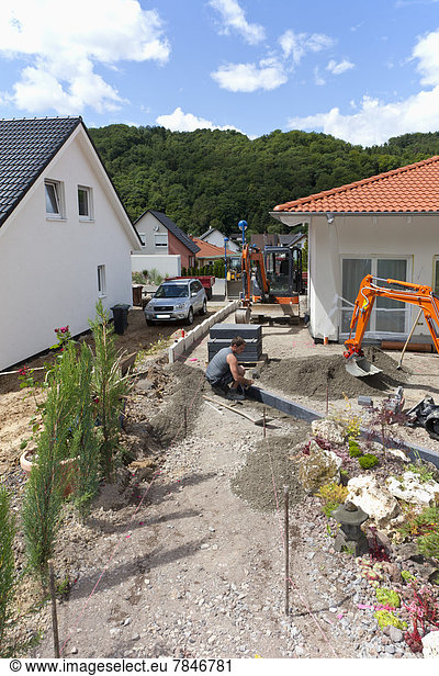 Deutschland  Rheinland-Pfalz  Arbeiter auf der Baustelle