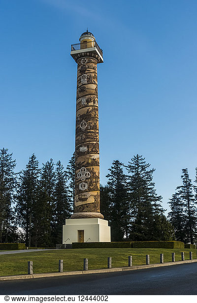 Die Astoria-Säule  eine beliebte Touristenattraktion  Astoria  Oregon  Vereinigte Staaten von Amerika
