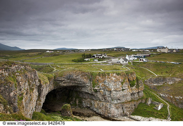Die Caves of Smoo bei Durness  Schottland  Großbritannien  Europa