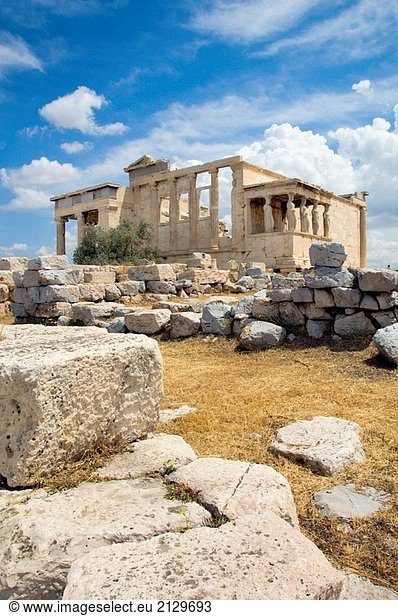 Die Erechtheions Ruinen auf der Akropolis in Athen  Griechenland.