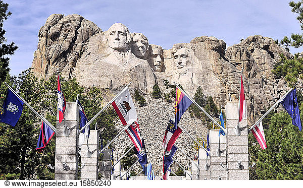 Die Flaggen des Mount Rushmore