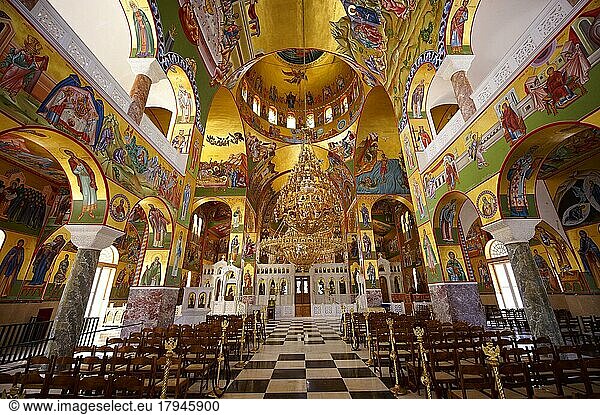 Die Fresken im byzantinischen Stil in der neuen orthodoxen Kirche von Omala. Kefalonia  Ionische Inseln  Griechenland  Europa