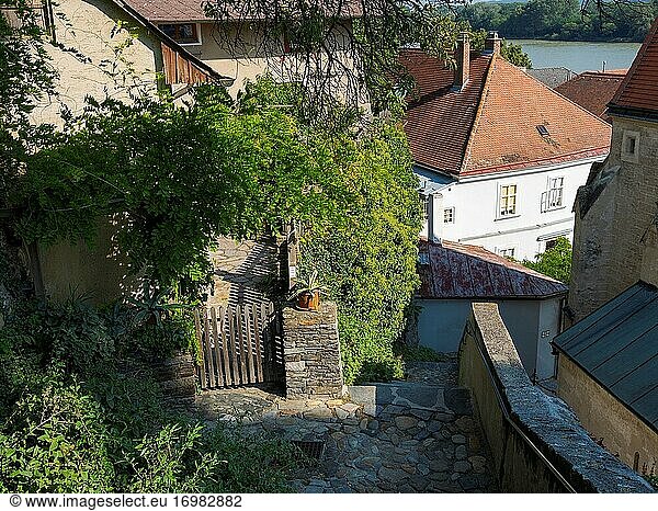 Die historische Altstadt von Stein (Stein an der Donau)  Teil des UNESCO-Welterbes Wachau. Europa  Österreich  Niederösterreich.