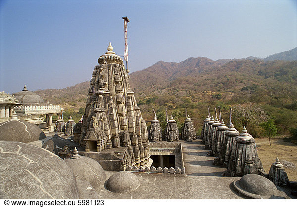 Die Jain-Tempel von Chaumukkha  erbaut im 14. Jahrhundert  Ranakpur  Rajasthan Indien  Asien